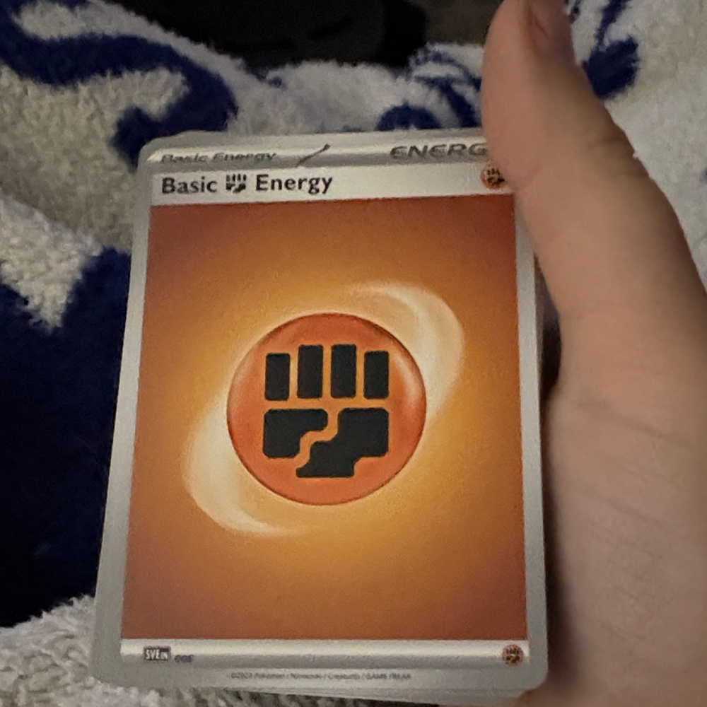 {MULTIPLE ENERGY AND TRAINER, ITEMS BUNDLE}